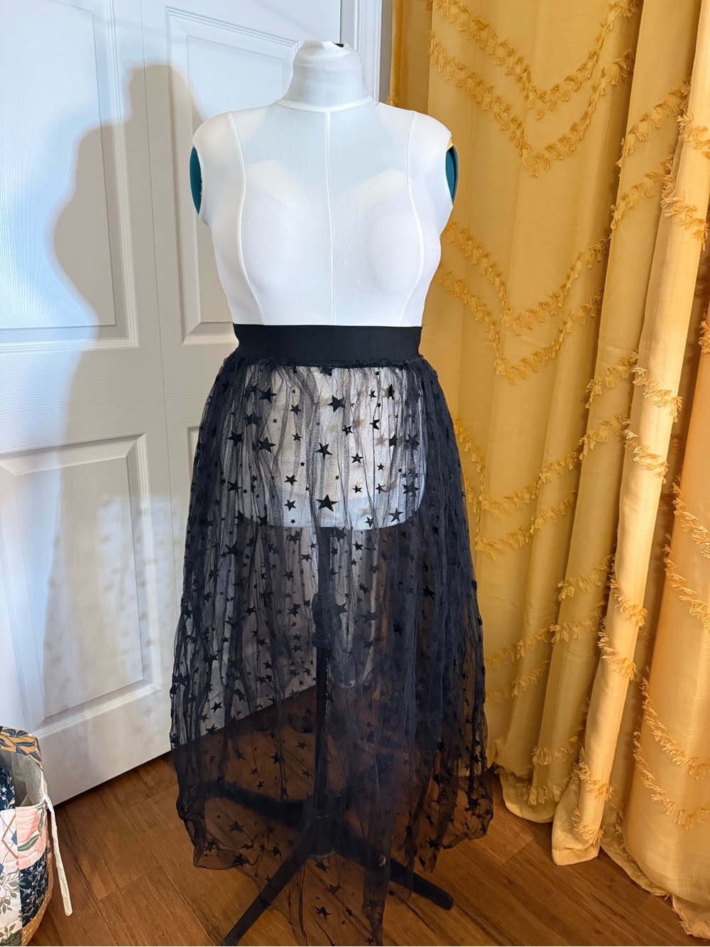 Black Star-Embellished Sheer Tulle Maxi Skirt
